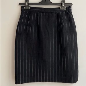 Black skirt with whit pin stripes